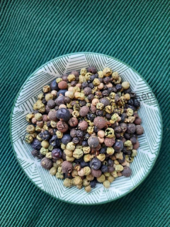 Směs pepřů s jalovcem 30g